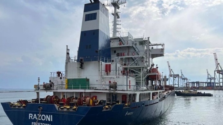 Nga tố Ukraine dùng thỏa thuận ngũ cốc để tích trữ trang bị quân sự