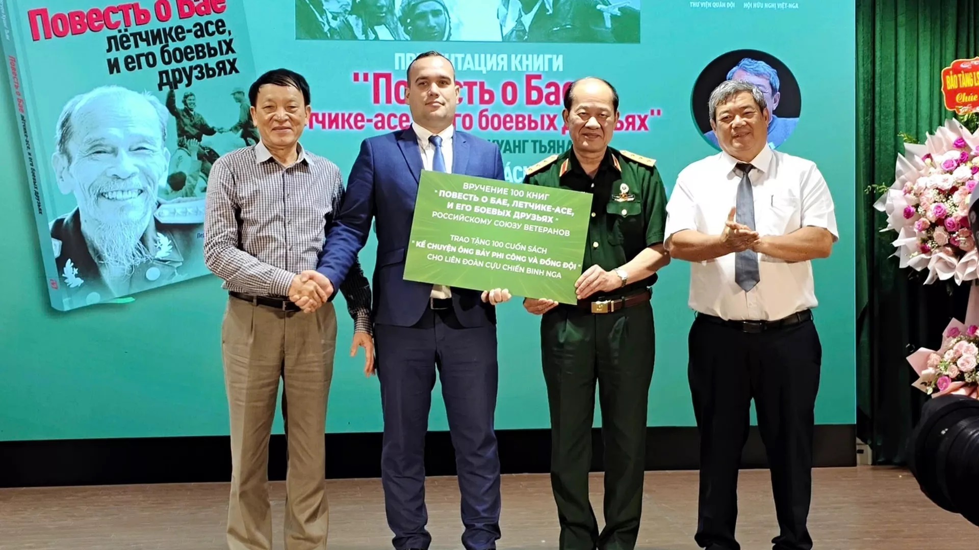 Từ bầu trời Việt Nam đến trái tim nước Nga