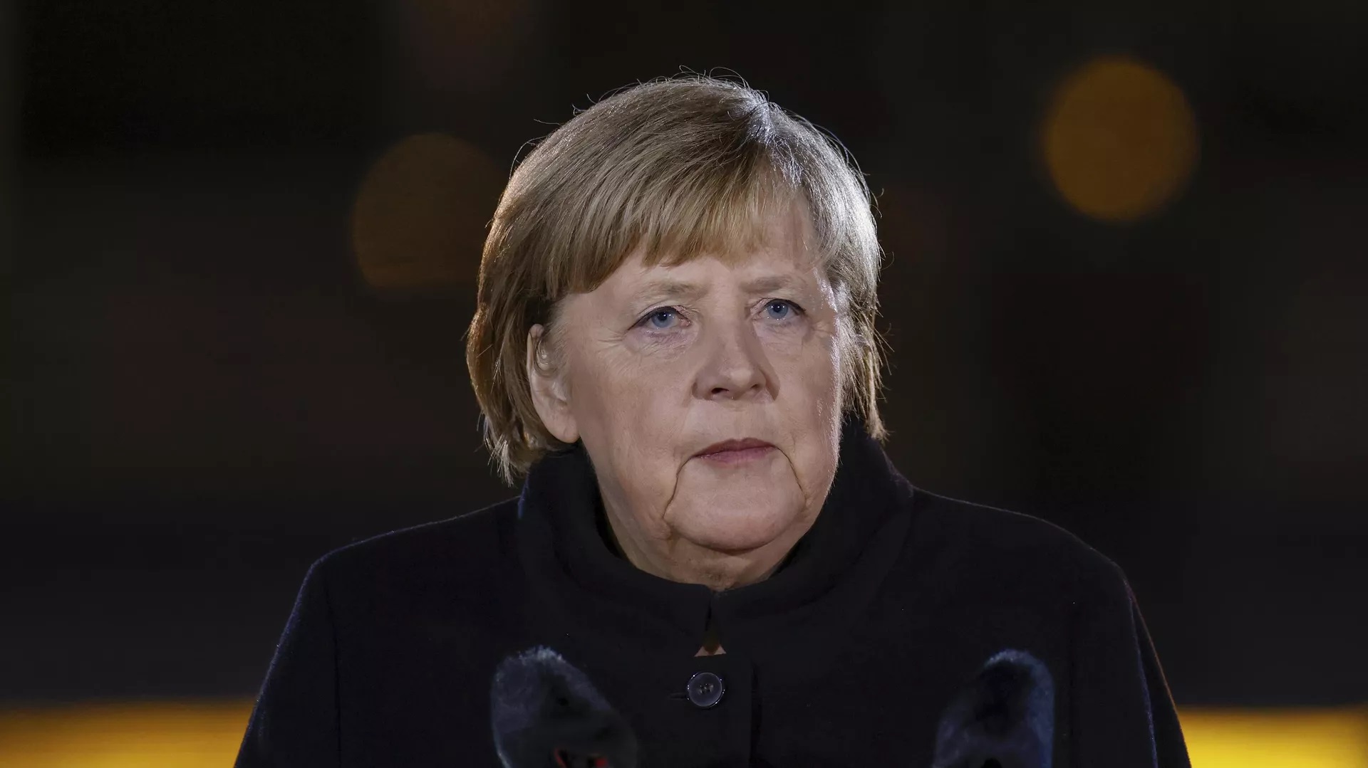 Bà Merkel chỉ trích Ba Lan và Baltic: Họ đã ngăn châu Âu đối thoại với Nga