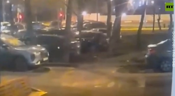 Video Nga bắt nghi phạm vụ nổ xe cựu sĩ quan Ukraine ở Moscow