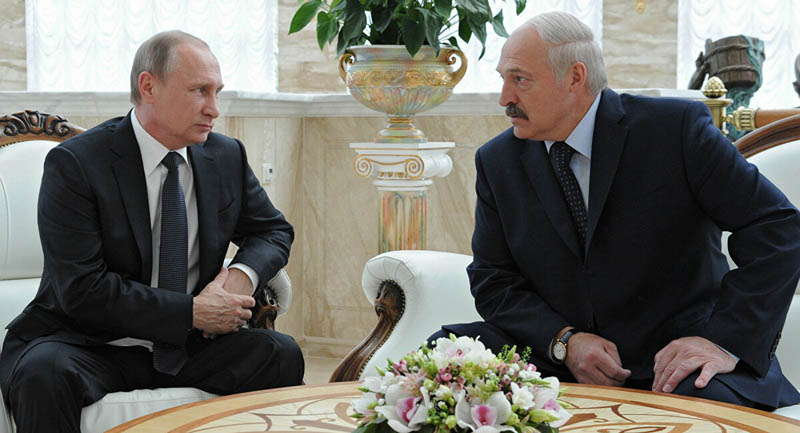Belarus sẽ trở thành quốc gia đầu tiên nhập khẩu Nga vắc xin ngừa COVID-19 của Nga