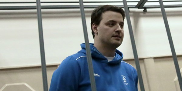 Thiếu tướng cảnh sát Nga nhảy lầu từ tầng 6