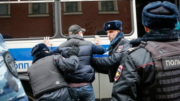 Nga thưởng tiền tỉ cho người giúp cảnh sát phá án