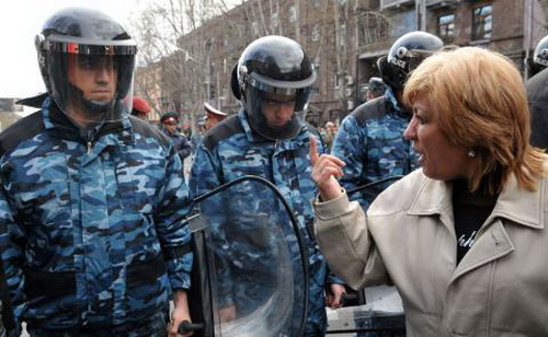 Tâm trạng Nga trước nguy cơ 'cách mạng màu' Armenia