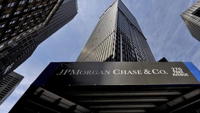 Ngân hàng JPMorgan lớn nhất nước Mỹ báo cáo lợi nhuận giảm 42%