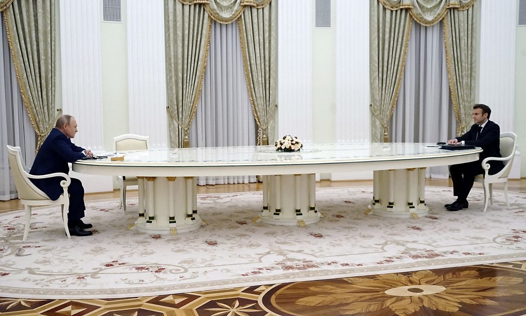 Thượng đỉnh Nga-Pháp: Tổng thống Macron nói 'tình huống nguy cấp'; ông Putin cảm ơn, ra cam kết