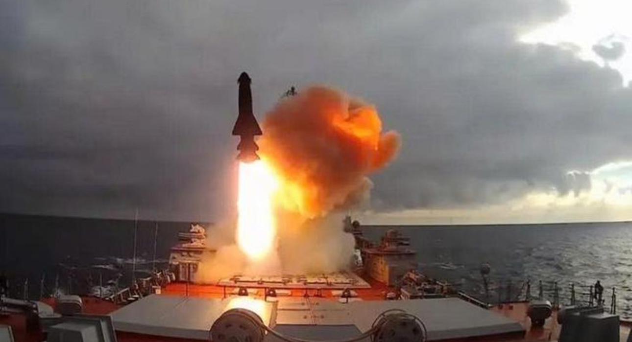 Nga phóng 'quái vật' tên lửa hành trình từ tàu ngầm hạt nhân