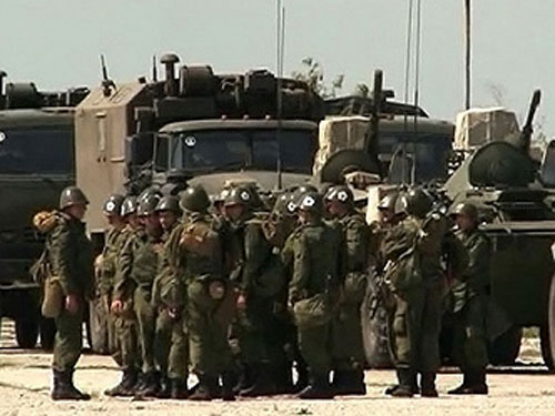 Cận cảnh Nga dồn quân tập trận cực lớn