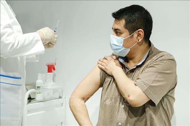Tổng thống Nga tặng huân chương cho Chủ tịch công ty bào chế thuốc điều trị COVID-19