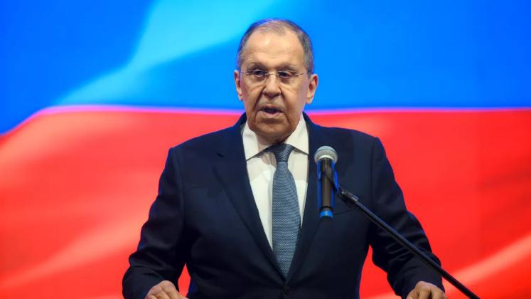 Ngoại trưởng Nga Lavrov chuyển thông điệp của Tổng thống Putin tới Chủ tịch Tập Cận Bình