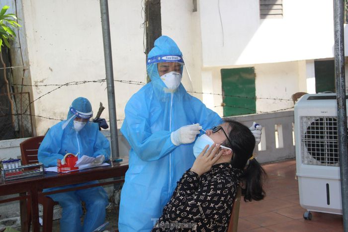 Nghệ An: Phát hiện 1 ca dương tính với SARS-CoV-2 trong khu cách ly