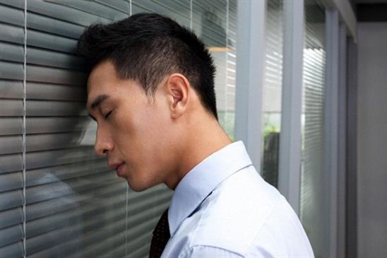 Chứng kiến cảnh vợ như hóa đá, tôi bỗng thấy tim mình đau nhói