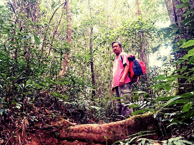 Người đàn ông 62 tuổi ẩn cư trên núi Bà hơn 1 tháng giữa dịch