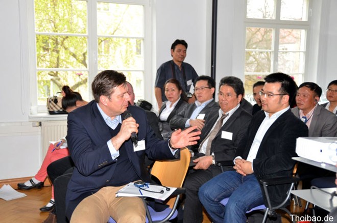 Về già, người Việt ở Đức sẽ sống ra sao?