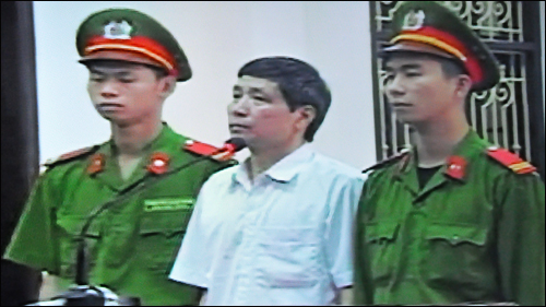 Nguyên Phó Chủ tịch Tiên Lãng bị đề nghị 30-36 tháng tù