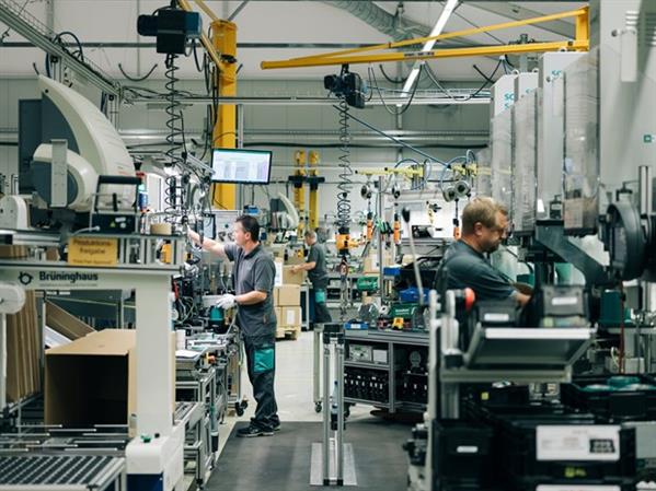 Giới chuyên gia khuyến cáo về tình hình kinh tế ảm đạm tại Đức