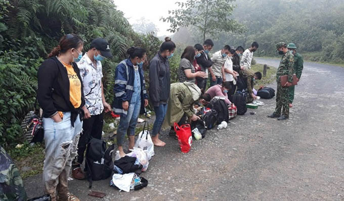 Phát hiện 48 người nhập cảnh trái phép qua đường mòn biên giới Hà Giang