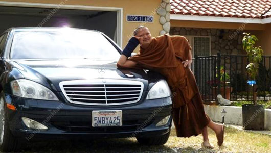 Choáng với nhà sư có máy bay riêng và dàn xe triệu đô