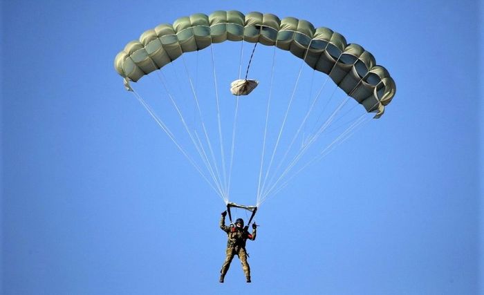 Nga trang bị các hệ thống dù mới cho lực lượng đổ bộ đường không và đặc nhiệm