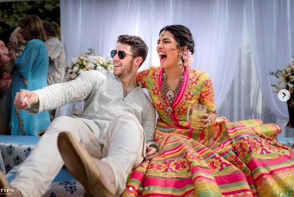 Loạt ảnh đẹp như tranh tại đám cưới của Nick Jonas và hoa hậu thế giới
