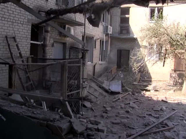 Miền đông muốn ngừng bắn, Kiev lại không