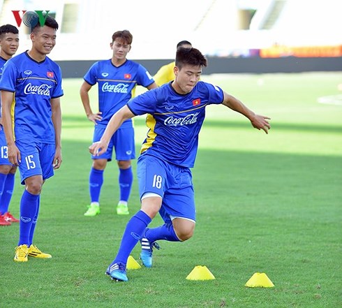 Đỗ Duy Mạnh: “Thầy Park đã truyền cho cả đội tinh thần quả cảm“