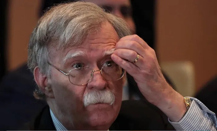 Cựu quan chức Mỹ sợ bị ám sát sau quyết định của ông Trump