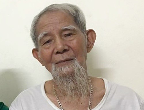 Bàn giao thi thể ông Lê Đình Kình cho gia đình mai táng