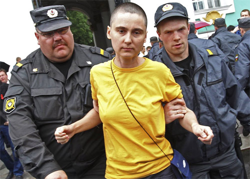 Nước Nga – ‘địa ngục’ của những chàng gay