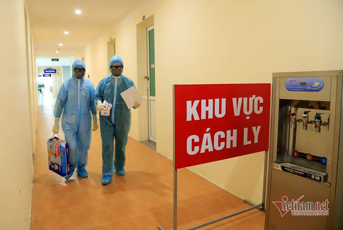 Thêm 1 ca mắc COVID-19 trở về từ nước ngoài