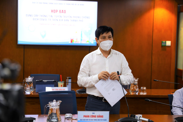 TP Hồ Chí Minh: Việc tháo gỡ rào chắn sau 1/10 đang được nghiên cứu kỹ