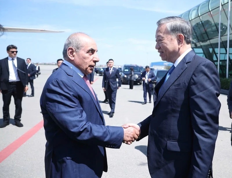 Tổng Bí thư kết thúc chuyến thăm Azerbaijan, lên đường thăm Liên bang Nga