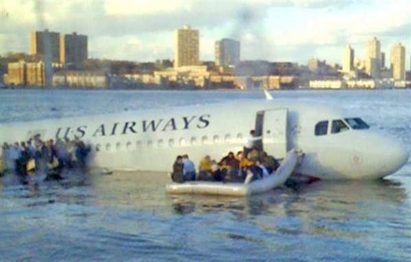 Thế kỷ 21 đã chứng kiến 3 chuyến bay màu nhiệm: Rơi thẳng xuống biển và tỉ lệ sống sót gần 100%