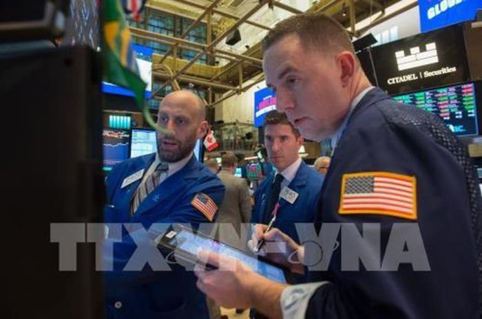 Hoạt động bán tháo đẩy Phố Wall lao dốc phiên 20/9