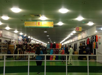 Người Việt ở Nga: Khó khăn chồng chất khó khăn