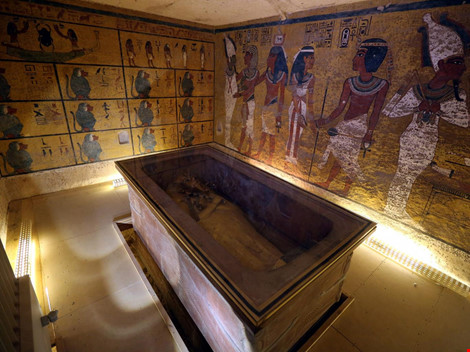 Dao của Pharaoh Ai Cập cổ đại làm từ vật chất ngoài hành tinh