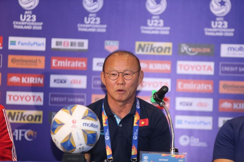HLV Park Hang-seo: 'Tôi biết rất rõ UAE và muốn qua vòng bảng'