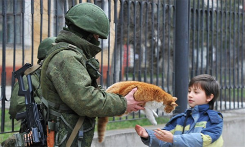 Nga đúc tượng “người lịch sự” mừng Chiến thắng Phát xít