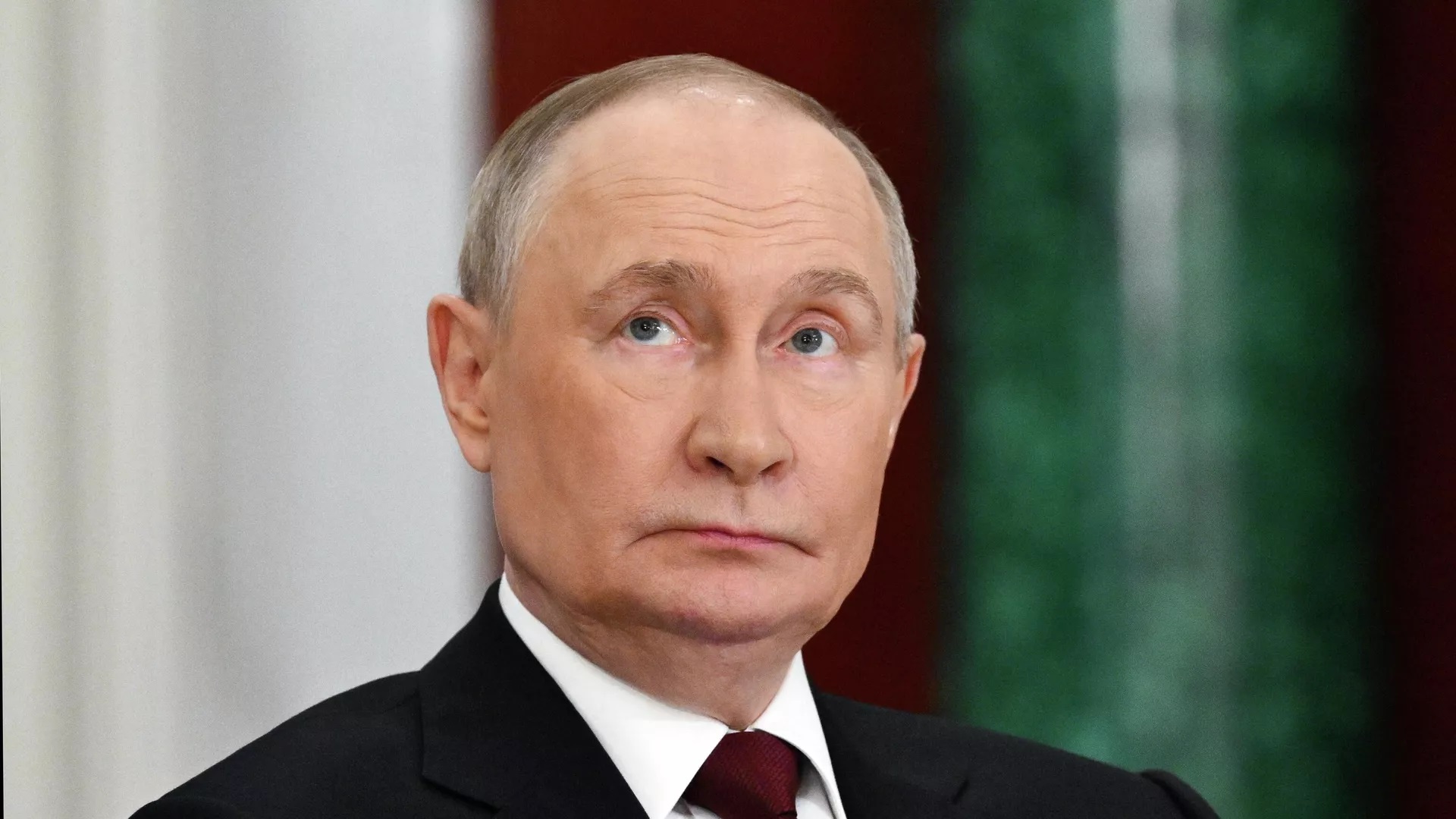 Tổng thống Putin: Nga là nước duy nhất trên thế giới xây dựng nhà máy điện hạt nhân quy mô nhỏ
