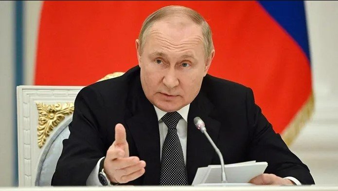 Tổng thống Nga Putin nói Ukraine đứng đằng sau vụ nổ cầu Crimea
