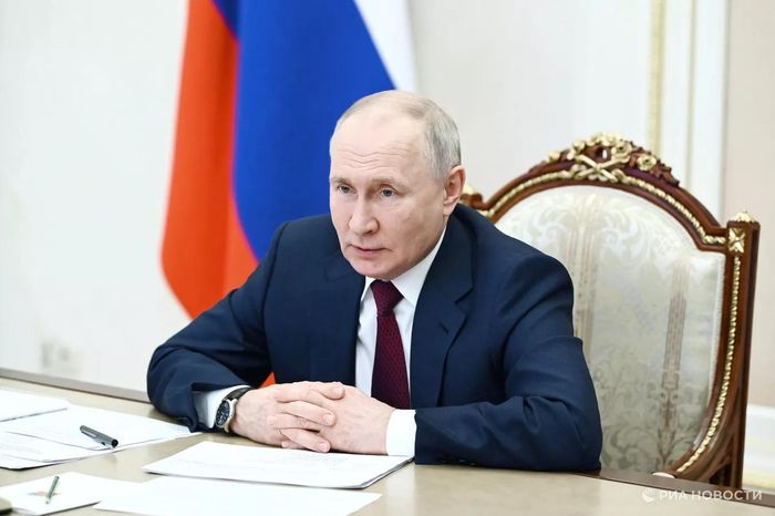 Ứng cử viên Tổng thống Mỹ đề xuất thỏa thuận về Ukraine với Tổng thống Putin