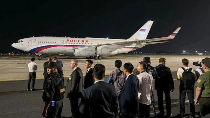 Ông Biden phả hơi nóng thượng đỉnh Mỹ - Nga