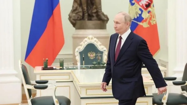 Tổng thống Putin kêu gọi 'chấm dứt hoàn toàn' xung đột Ukraine
