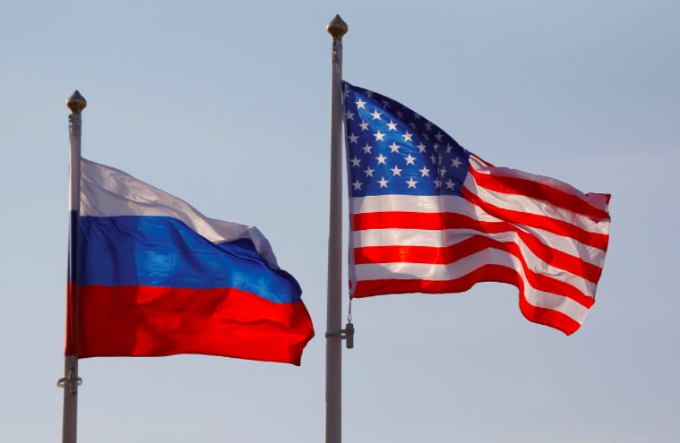 Mỹ đưa công dân Nga muốn xin visa vào danh sách 'vô gia cư'
