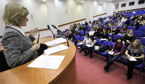 Nước Nga liên kết cựu sinh viên nước ngoài toàn thế giới