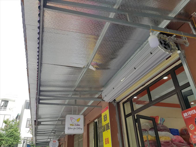 Thái Bình: Rơi từ tầng 8 chung cư, bé trai 3 tuổi may mắn thoát chết