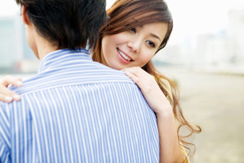 Vợ đẹp như con dao hai lưỡi