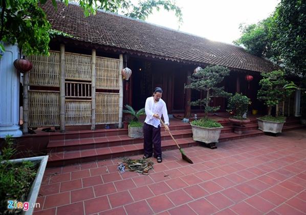 Ngôi nhà kiến trúc cổ gần 10 tỷ của diễn viên hài đất Bắc