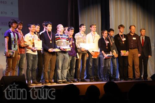 Triết lý trồng người của người Việt ở LB Nga