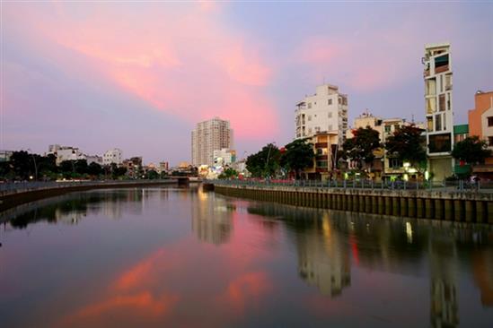 40 năm đổi thay diệu kỳ